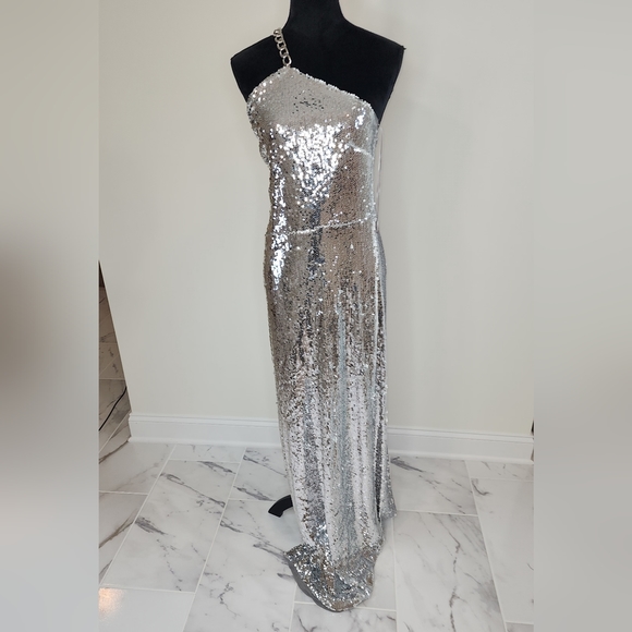𝅺Fashion nova chain sequins dress - Picture 7 of 11